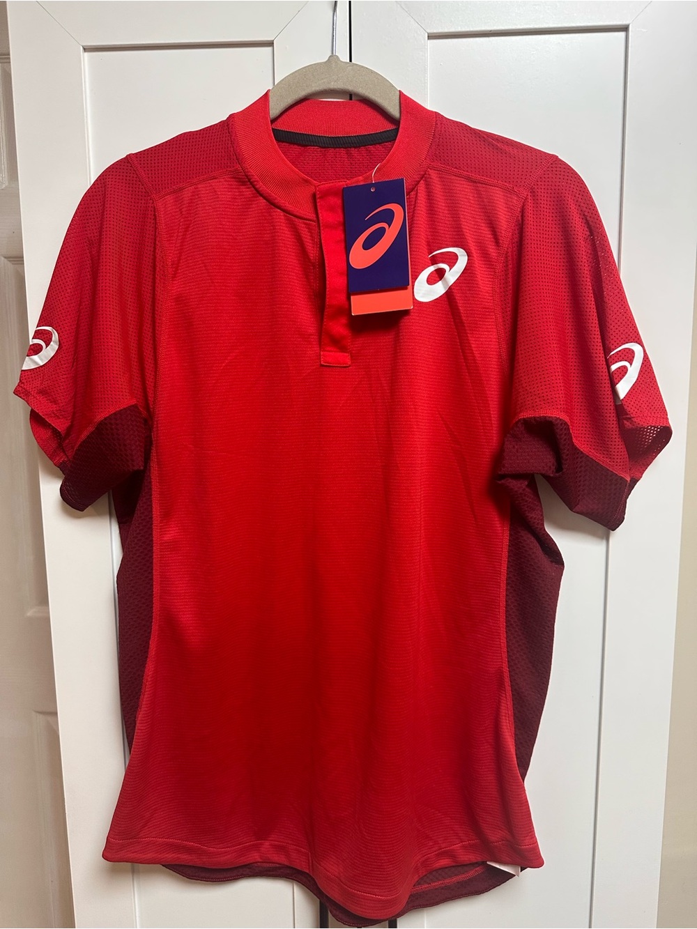 ASICS Men’s Red Short-Sleeve Training Jersey